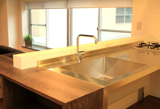 シンプルなキッチン空間